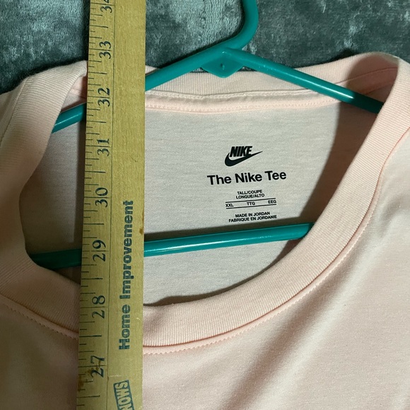 Bright pink Nike classic t shirt 2xl - Picture 4 of 4